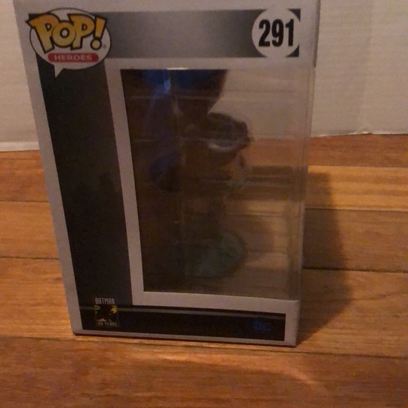 Batman and cat woman funko pop - Picture 4 of 4